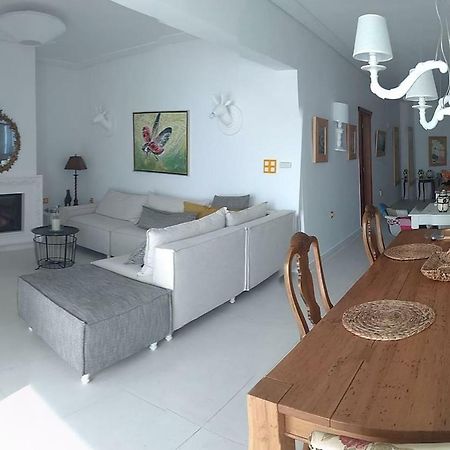 Loutraki Μοναδικής Θέσης Διαμέρισμα Στη Θάλασσα 外观 照片