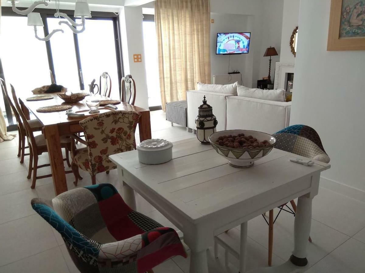 Loutraki Μοναδικής Θέσης Διαμέρισμα Στη Θάλασσα 外观 照片